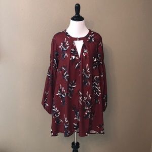 NWOT merlot dress with flower print size xs